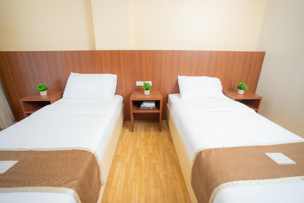 Sundaze Dormitel Hotel Naga  Buitenkant foto