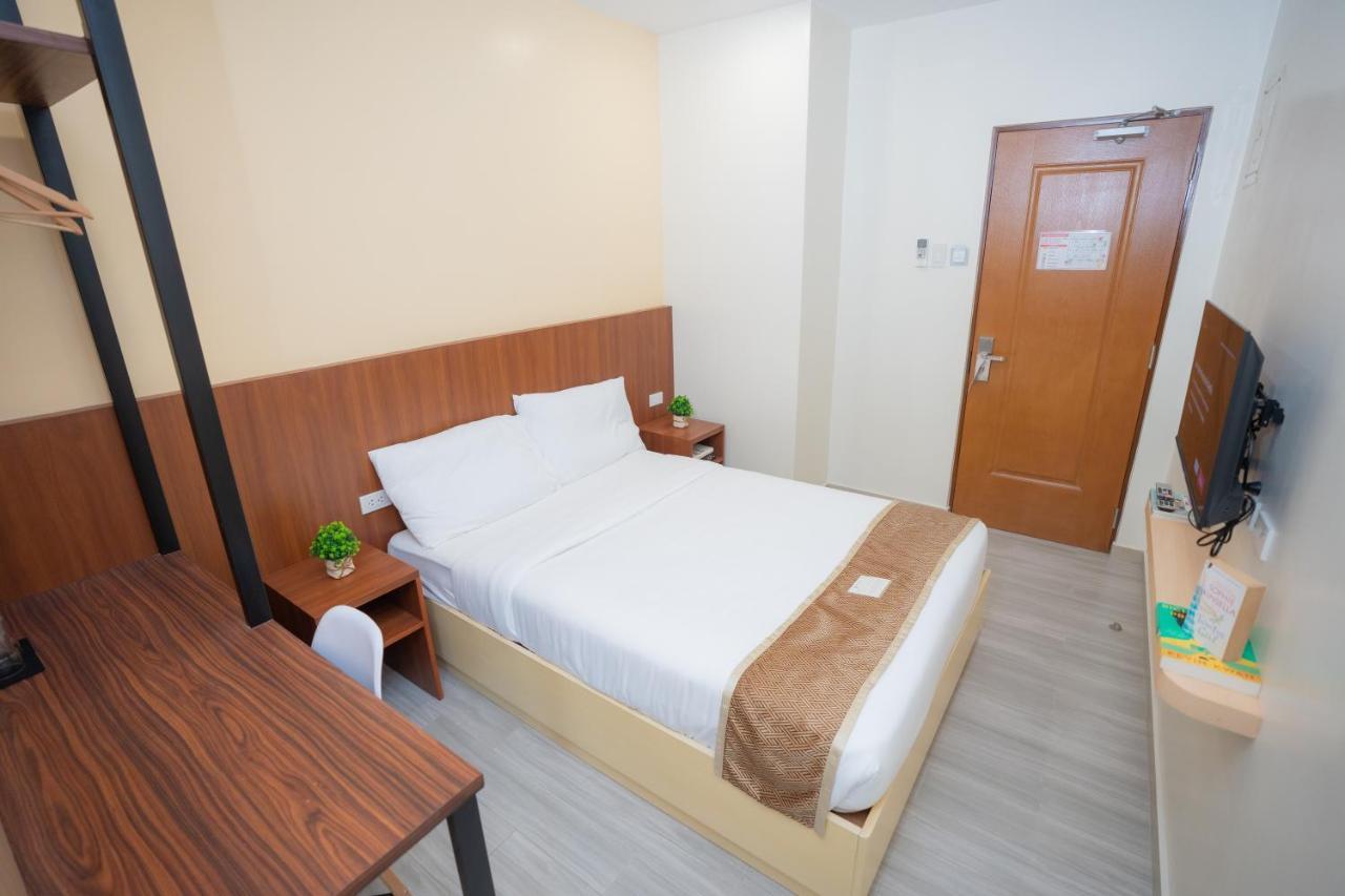 Sundaze Dormitel Hotel Naga  Buitenkant foto